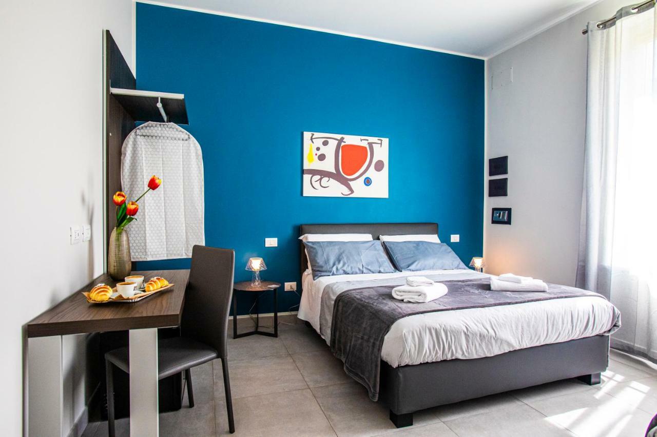 Hotel Garibaldi 136 Neapol Zewnętrze zdjęcie