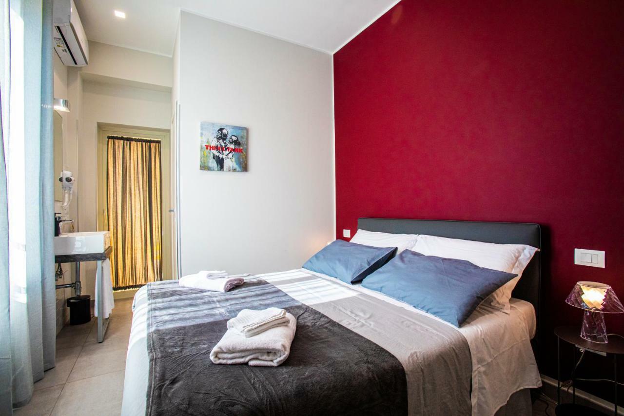 Hotel Garibaldi 136 Neapol Zewnętrze zdjęcie